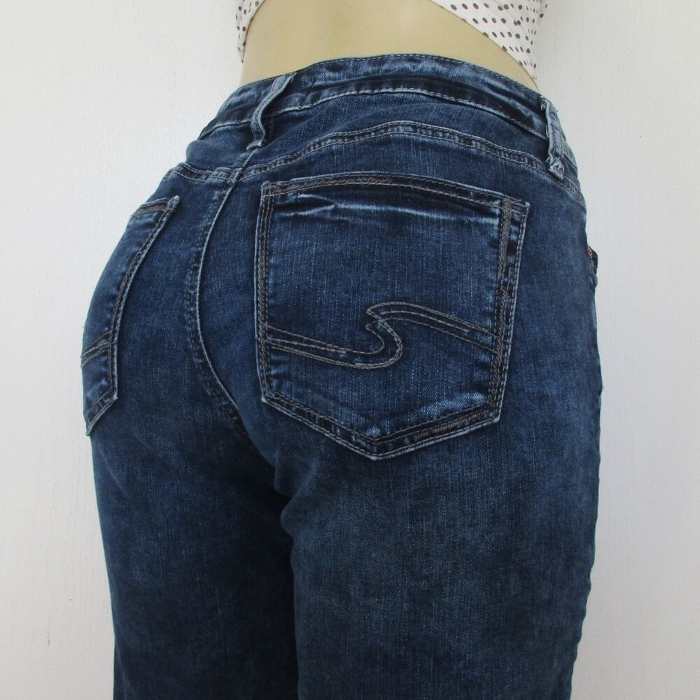 SILVER JEANS Size 31 Suki Capri Denim